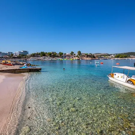 Hotel New Crystal 3*