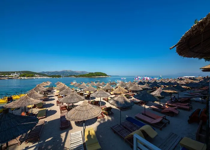 New Crystal Hotel Ksamil