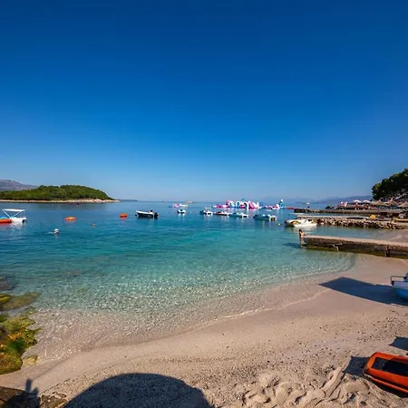 New Crystal 3* Ksamil